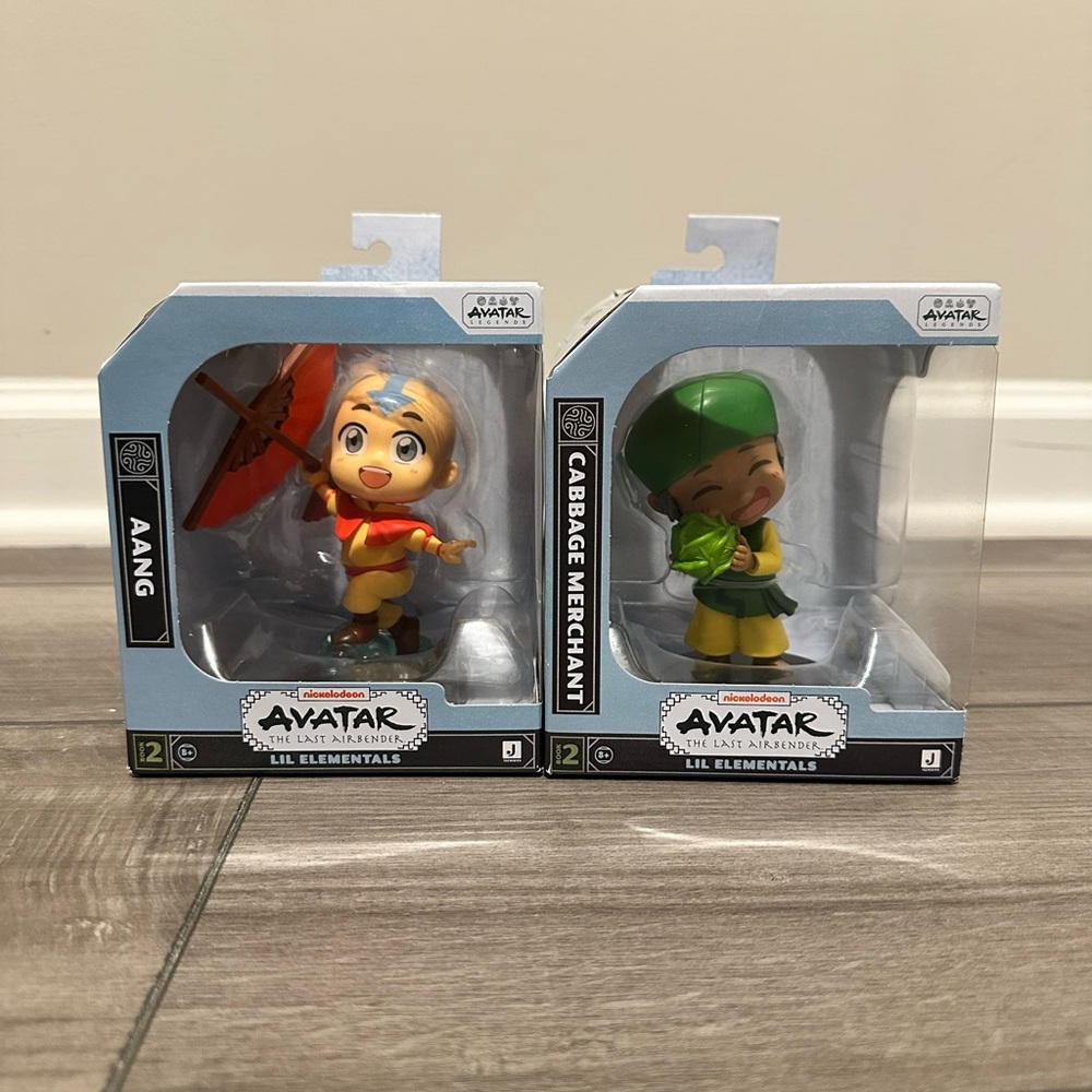 Lil Elementals Aang and Cabbage Merchant Figures